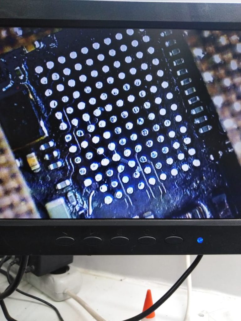 iPhone motherboard repair in Richmond Hill