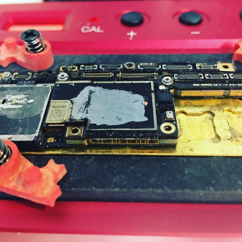 iPhone logic board repair with microsoldering for motherboard data recovery in Richmond Hill
