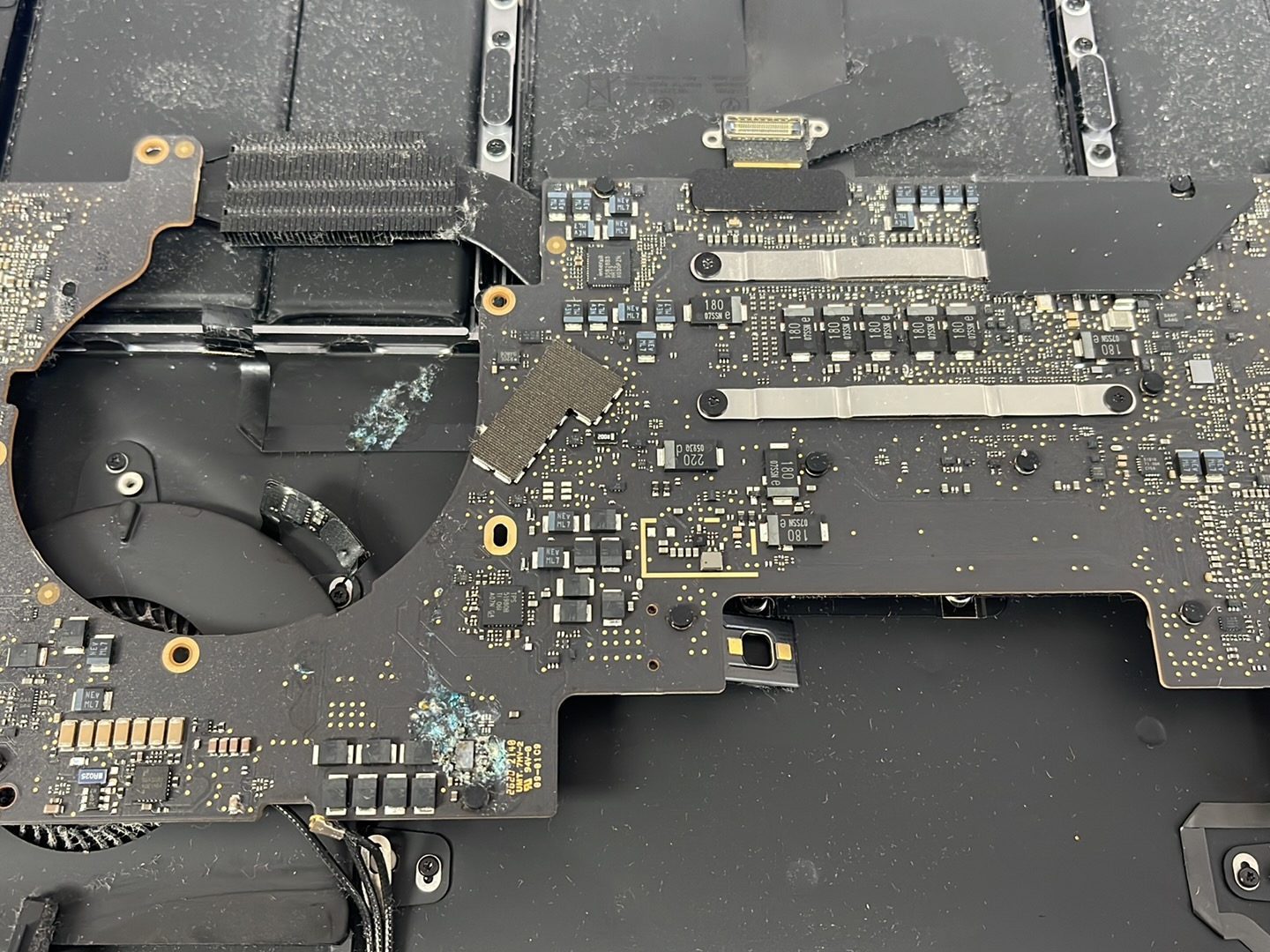 7 Signs You Need MacBook Water Damage Repair Richmond Hill 7 Signs You Need MacBook Water Damage Repair Richmond Hill